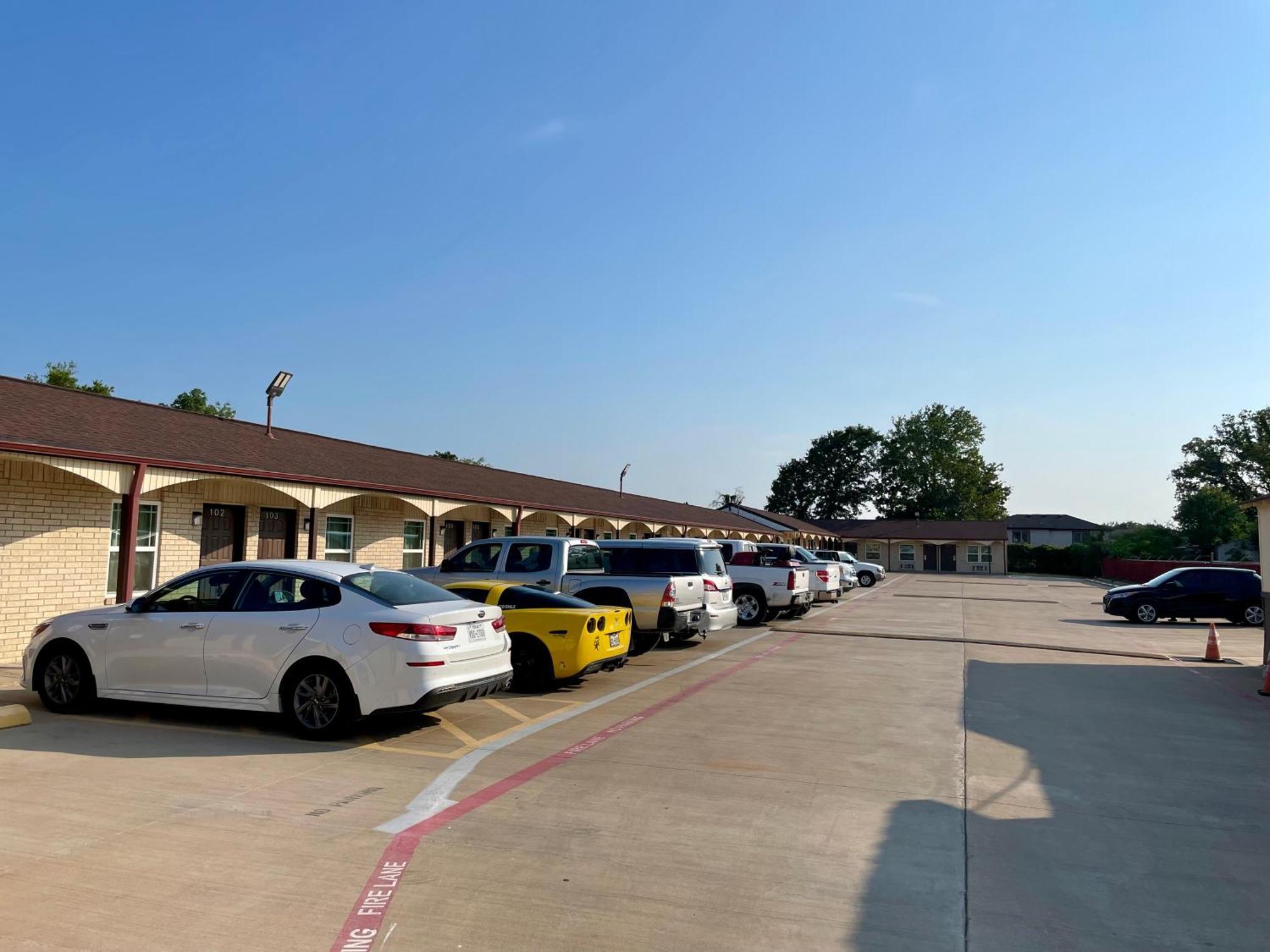 Ankur Inn Motel Dallas Exterior foto